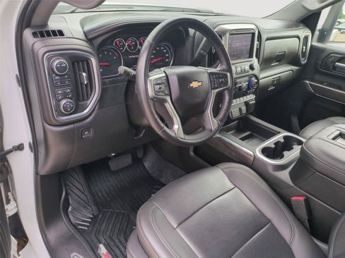 Used 2022 Chevrolet Silverado 2500 LTZ AWD/4WD image 16