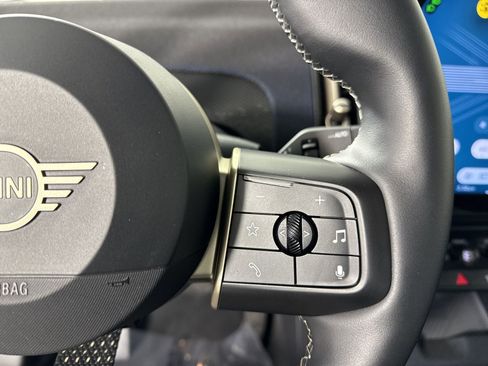 Used 2025 MINI Cooper Countryman S image 13