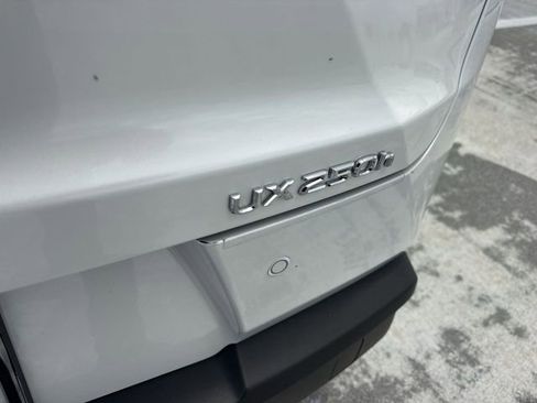 Used 2024 Lexus UX 250h FWD w/ Premium Package image 25