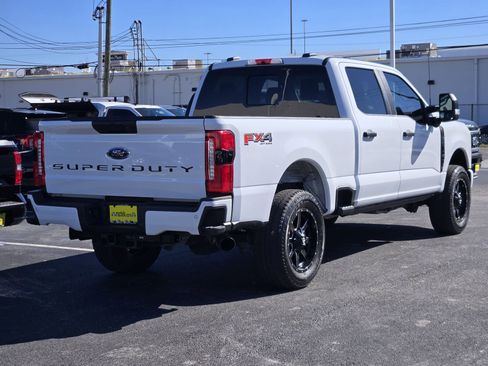 Used 2024 Ford F250 XL w/ STX Appearance Package image 7