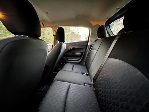 Used 2024 Mitsubishi Mirage ES image 11