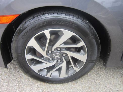 Used 2017 Honda Civic EX image 36