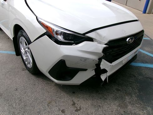 Used 2024 Subaru Impreza 2.0i image 3