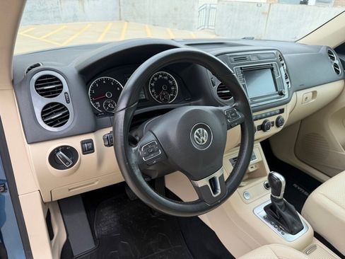Used 2017 Volkswagen Tiguan Wolfsburg Edition AWD/4WD image 11