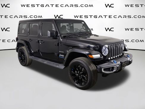 Used 2023 Jeep Wrangler Unlimited Sahara w/ Cold Weather Group AWD/4WD image 46
