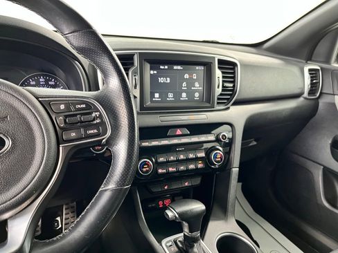 Used 2019 Kia Sportage EX w/ EX Sport Appearance Package AWD/4WD image 17