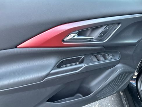 Certified 2024 Chevrolet Equinox EV RS image 19