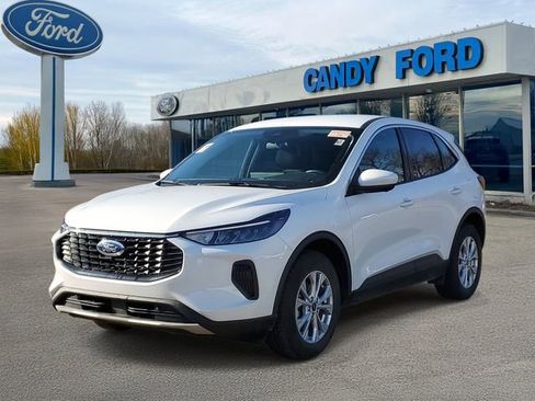 Used 2023 Ford Escape Active w/ Tech Pack #2 image 2