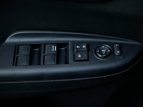 Used 2019 Honda Fit LX image 14