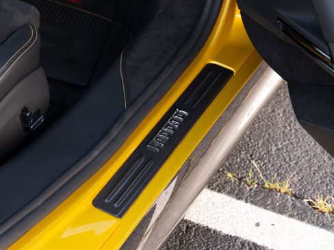 Used 2023 Ferrari SF90 Stradale AWD/4WD image 65