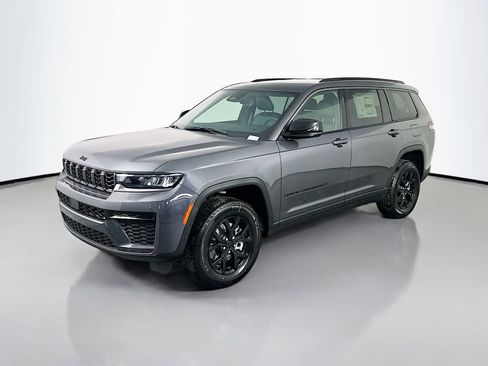 New 2026 Jeep Grand Cherokee L 4WD image 3
