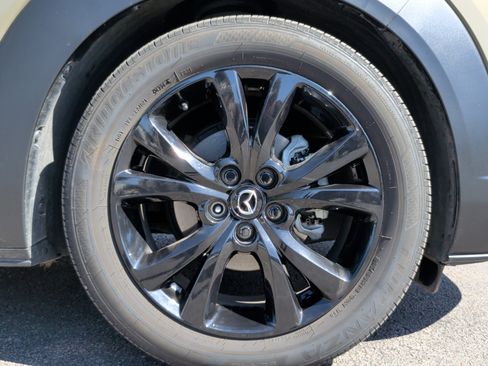 Used 2025 MAZDA CX-30 Carbon image 14