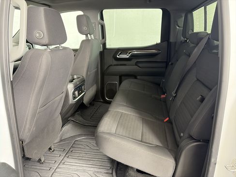 Used 2024 GMC Sierra 1500 Elevation w/ Preferred Package AWD/4WD image 7