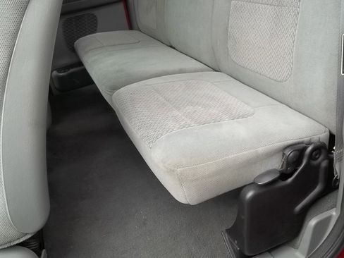 Used 2004 Ford F350 XLT image 13