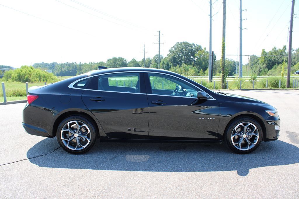 Used 2024 Chevrolet Malibu LT FWD image 14