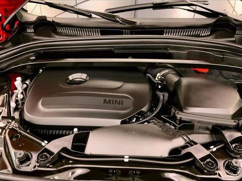 Certified 2025 MINI Cooper Countryman S w/ Comfort Package Max image 9