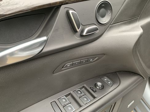 Used 2018 Cadillac CT6 Luxury image 15