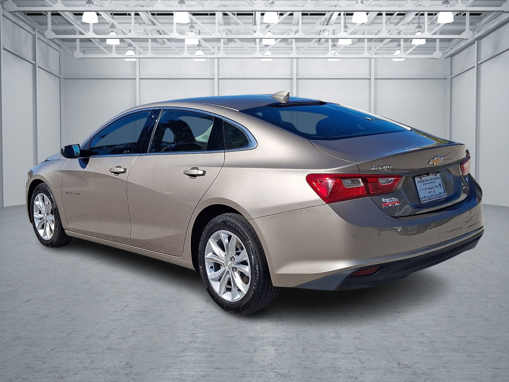Used 2025 Chevrolet Malibu LT FWD image 7