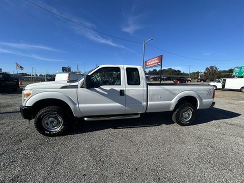 Used 2014 Ford F250 XL image 16