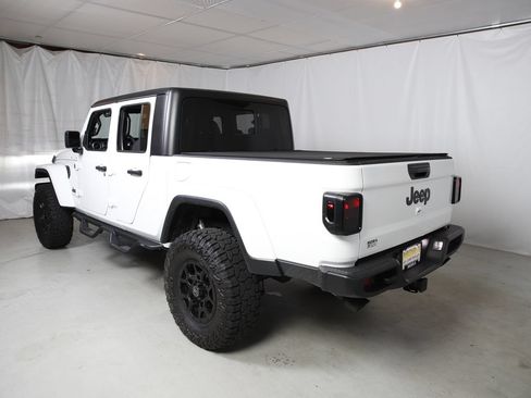 Used 2023 Jeep Gladiator Sport AWD/4WD image 21