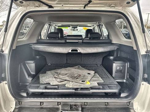 Used 2018 Toyota 4Runner TRD Off-Road Premium image 31