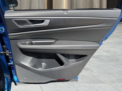 Used 2024 Volkswagen Atlas Cross Sport SEL Premium R-Line image 45