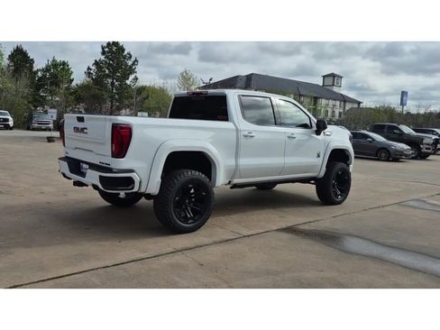 New 2026 GMC Sierra 1500 AT4 w/ AT4 Premium Package image 8