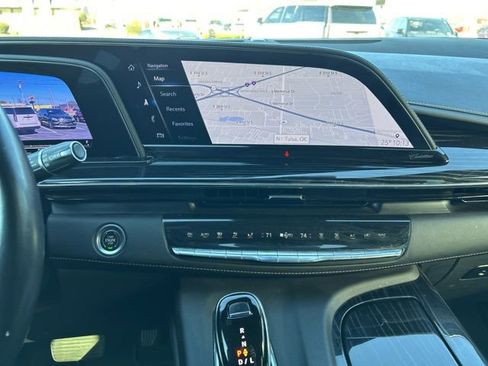 Used 2023 Cadillac Escalade ESV Sport image 13