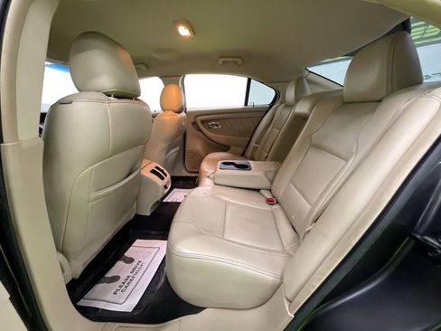 Used 2017 Ford Taurus SEL w/ Equipment Group 201A image 27