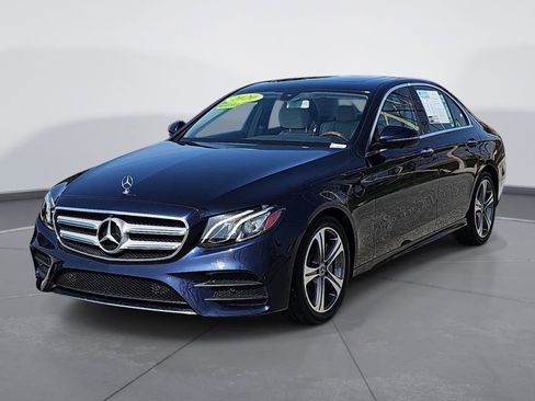 Used 2020 Mercedes-Benz E 350 Sedan image 7
