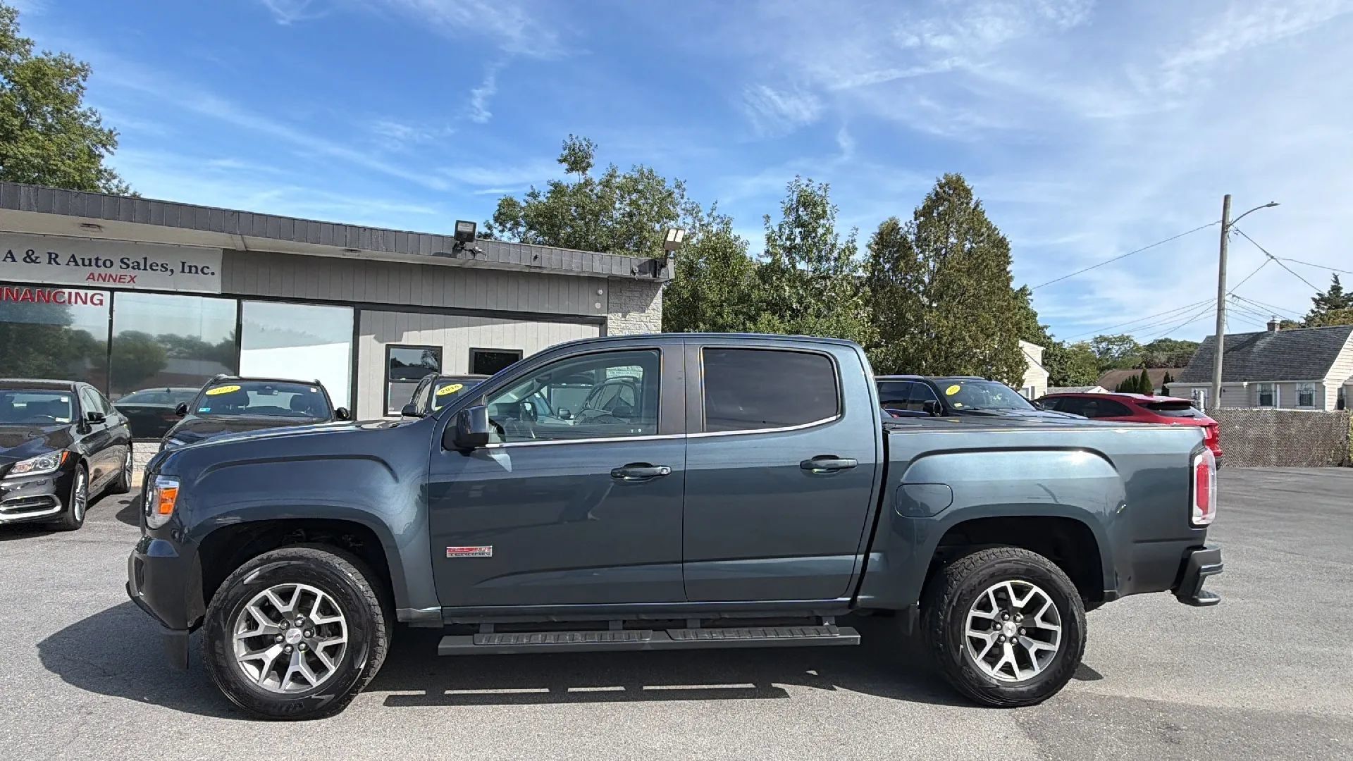 Used 2019 GMC Canyon All Terrain w/ Trailering Package AWD/4WD image 4
