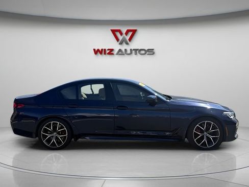 Used 2023 BMW M550i xDrive w/ Dynamic Handling Package AWD/4WD image 6
