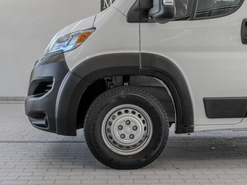 Used 2024 RAM ProMaster 3500 FWD image 4