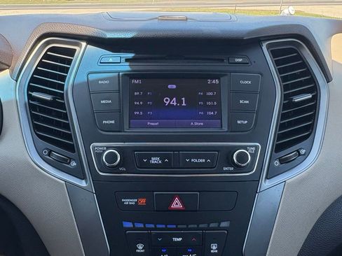 Used 2018 Hyundai Santa Fe Sport image 20