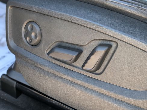 Used 2020 Audi Q5 2.0T Premium Plus w/ Premium Plus Package image 40