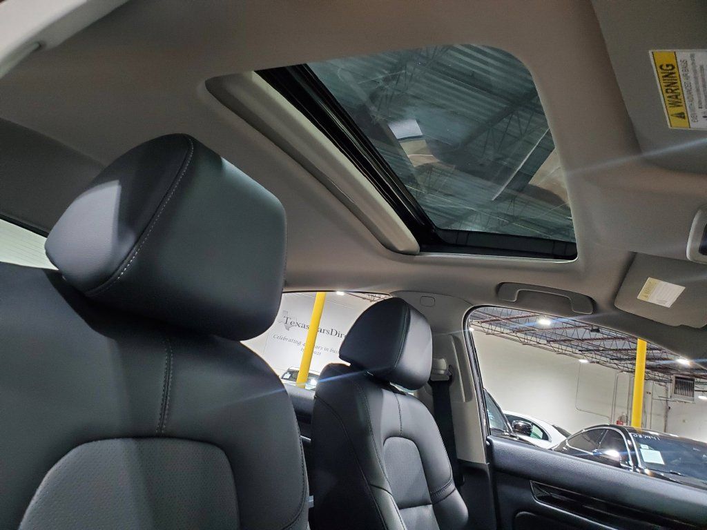 Used 2023 Honda Civic EX-L image 16