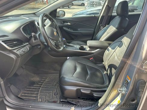 Used 2017 Chevrolet Volt Premier w/ Driver Confidence II Package image 9