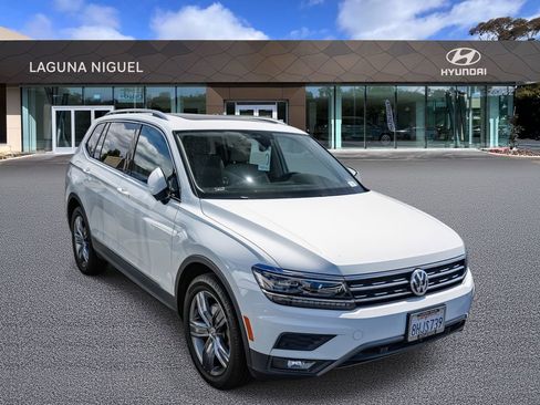 Used 2019 Volkswagen Tiguan SEL Premium AWD/4WD image 1