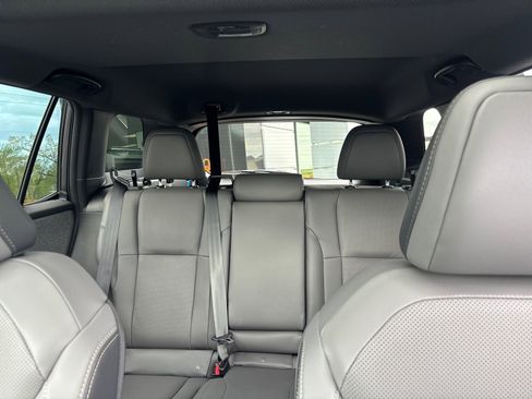 New 2026 Subaru Outback Limited AWD/4WD image 30