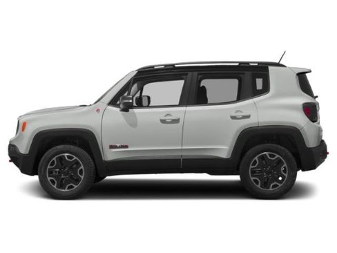 Used 2015 Jeep Renegade Trailhawk w/ Safety & Security Group I AWD/4WD image 6