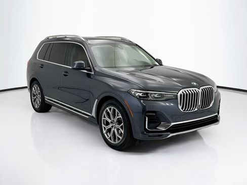 Used 2021 BMW X7 xDrive40i w/ Premium Package 2 AWD/4WD image 3