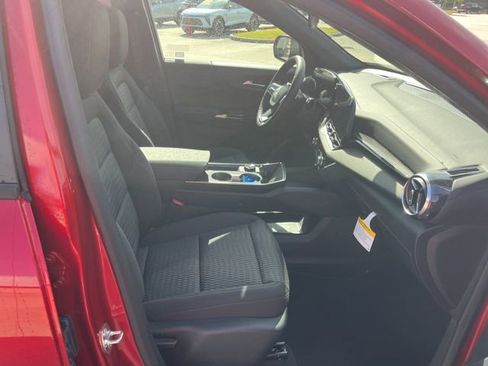 New 2026 Chevrolet Equinox LT FWD image 30