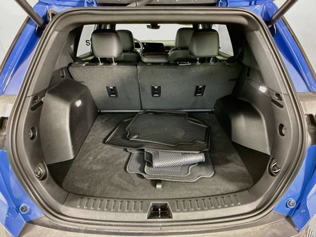 Used 2025 Chevrolet Equinox RS w/ Safety and Technology Package FWD image 25