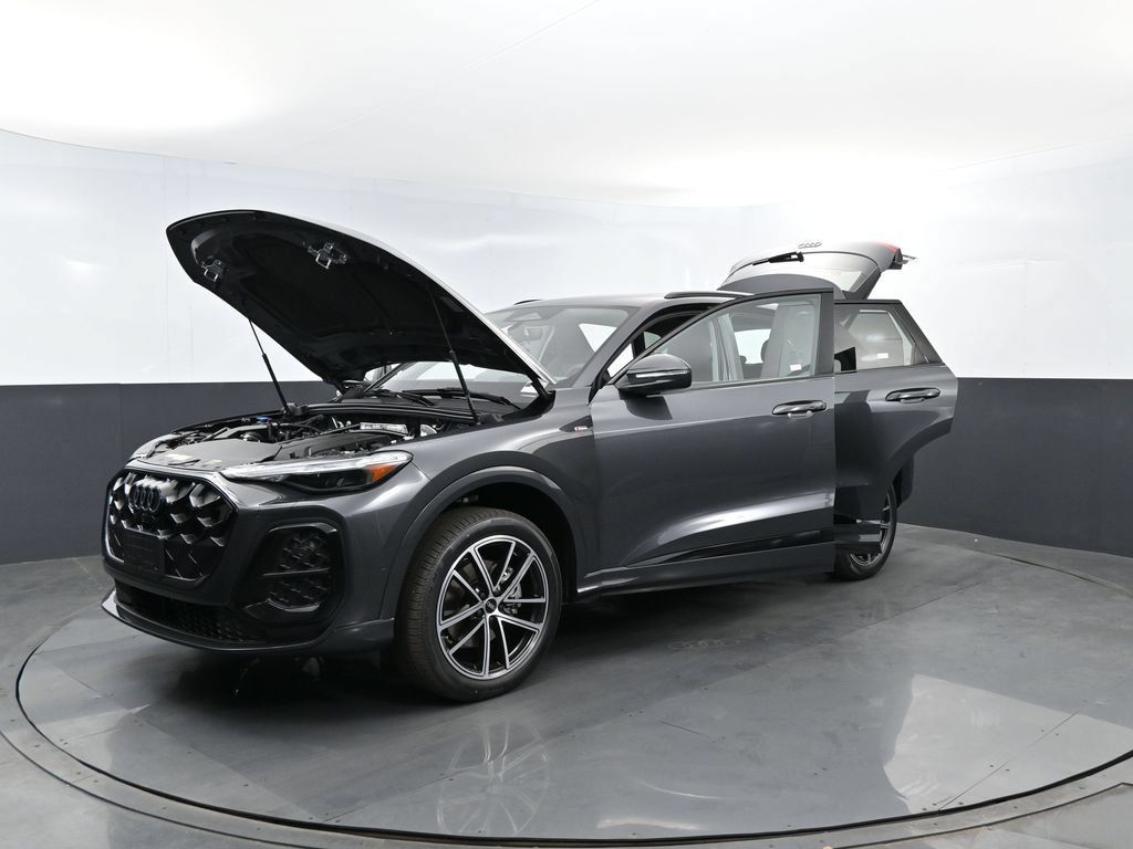 New 2026 Audi Q5 Premium AWD/4WD image 24
