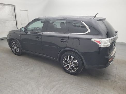 Used 2015 Mitsubishi Outlander GT image 3
