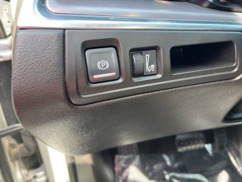Used 2019 Cadillac XT5 Premium Luxury AWD/4WD image 39