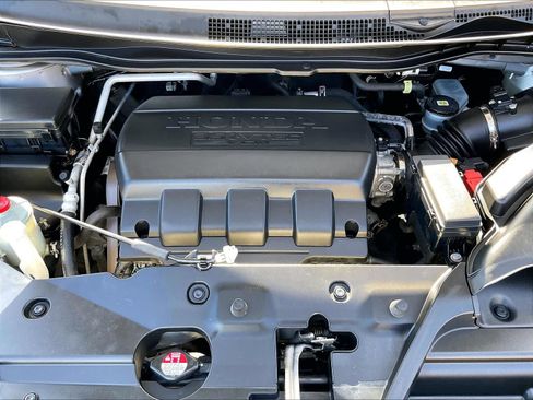 Used 2016 Honda Odyssey SE image 30