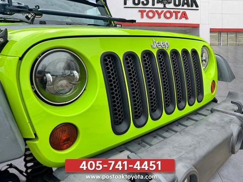 Used 2012 Jeep Wrangler Rubicon w/ PWR Convenience Group AWD/4WD image 29