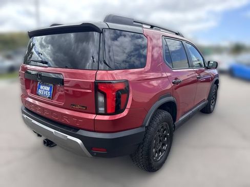 Certified 2026 Honda Passport TrailSport image 5