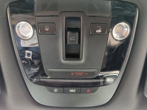 Used 2023 Kia Sportage X-Line w/ X-Line Premium Package AWD/4WD image 11